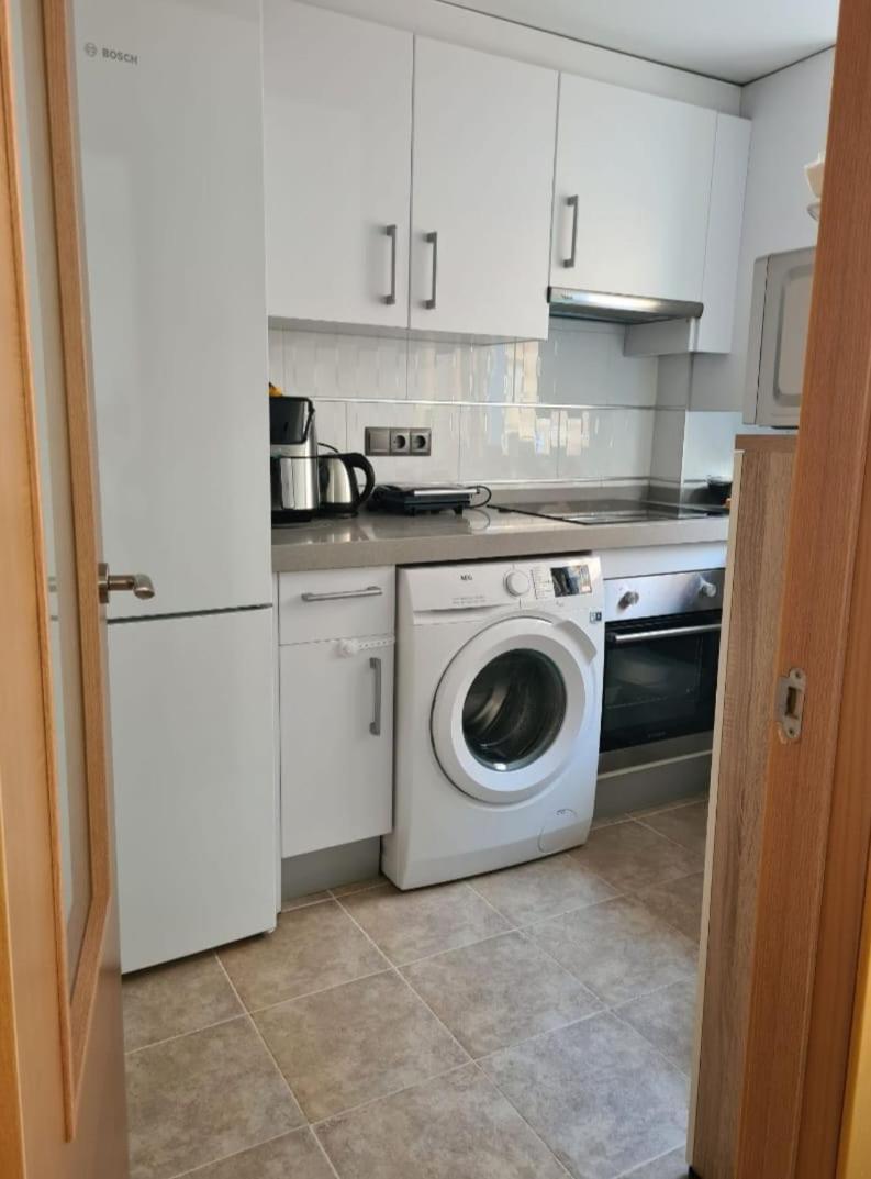 شقة Quarto Com Banheiro Privado Em Apartamento Familiar لقنت المظهر الخارجي الصورة